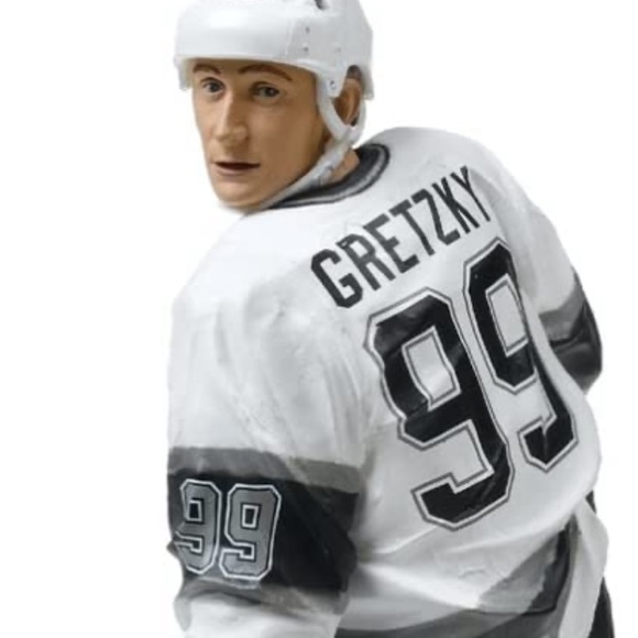 Wayne Gretzky McFarlane Legends Series 2 Action Figure LA Kings Center - Picture 6 of 8